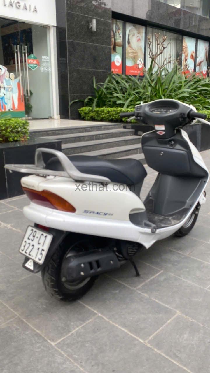 Honda Spacy 125 HOA19