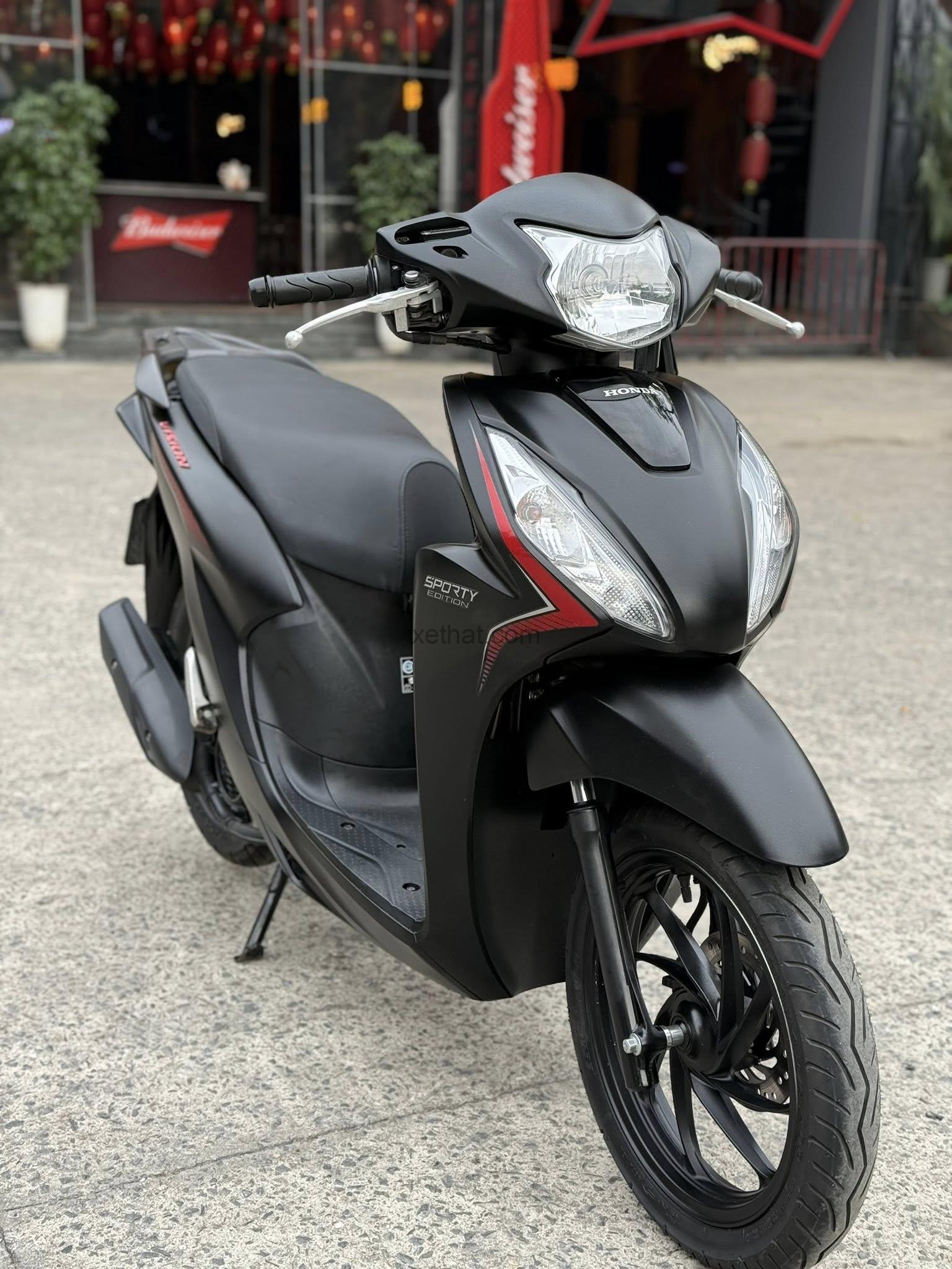 Honda Vision 110 TLU50